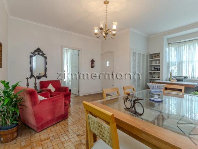 Casa / Sobrado para Venda em São Paulo/SP Pacaembu 6 Quartos