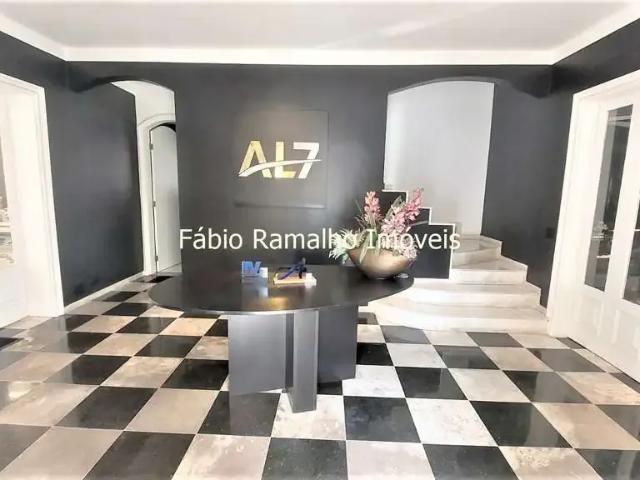 Casa / Sobrado para Venda em São Paulo/SP Pacaembu 6 Quartos