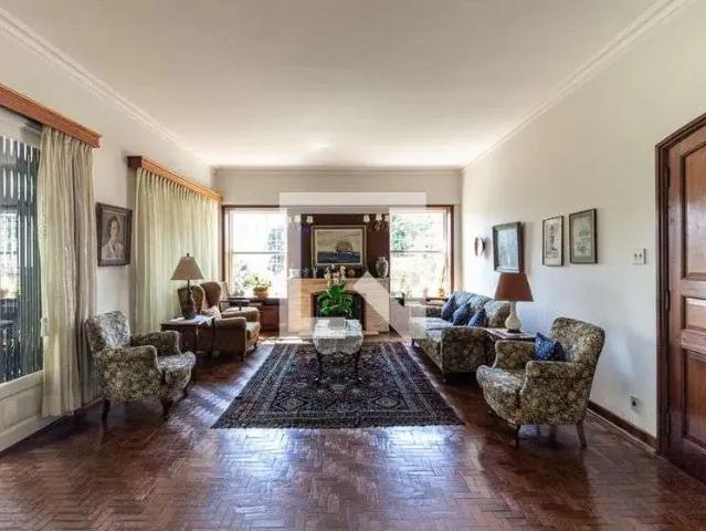 Casa / Sobrado para Venda em São Paulo/SP Pacaembu 6 Quartos