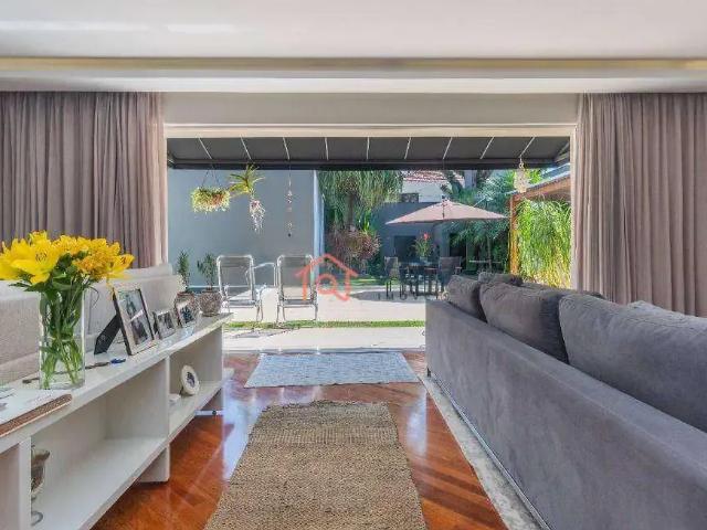 Casa / Sobrado para Venda em São Paulo/SP Pacaembu 6 Quartos