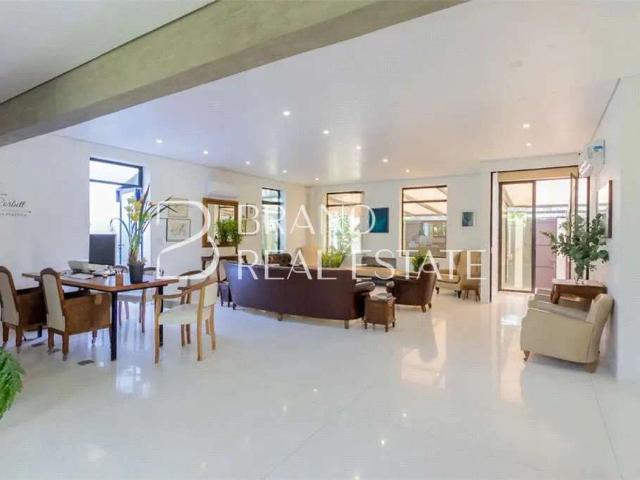 Casa / Sobrado para Venda em São Paulo/SP Pacaembu 8 Quartos