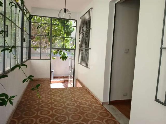 Casa / Sobrado para Venda em São Paulo/SP Pacaembu 3 Quartos