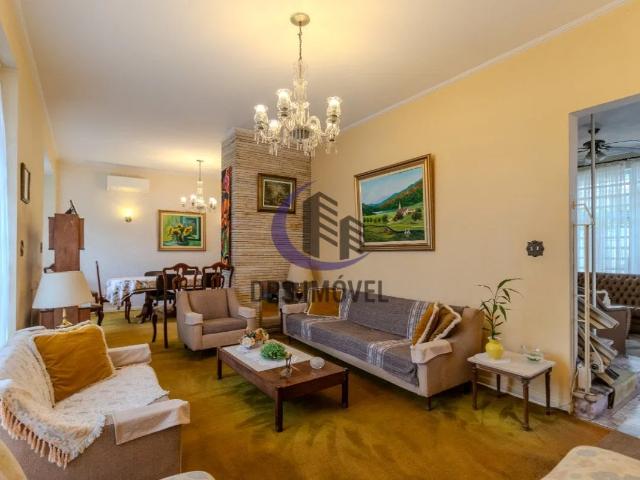 Casa / Sobrado para Venda em São Paulo/SP Pacaembu 3 Quartos