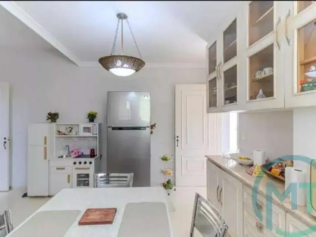 Casa / Sobrado para Venda em São Paulo/SP Pacaembu 3 Quartos