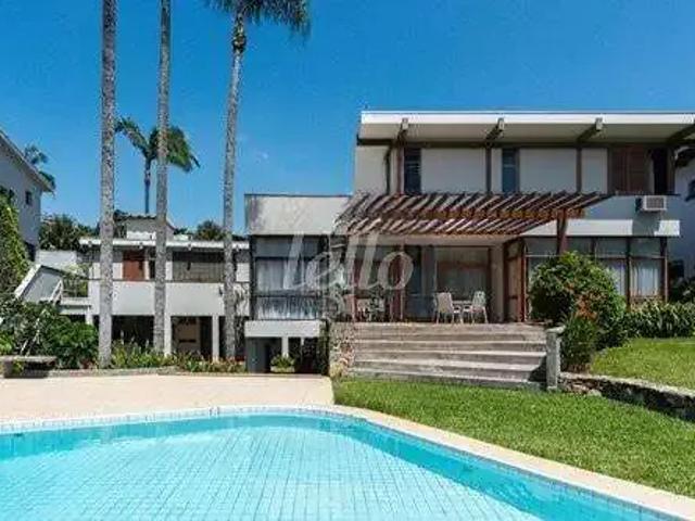 Casa / Sobrado para Venda em São Paulo/SP Pacaembu 3 Quartos