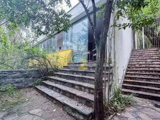 Casa / Sobrado para Venda em São Paulo/SP Pacaembu 3 Quartos