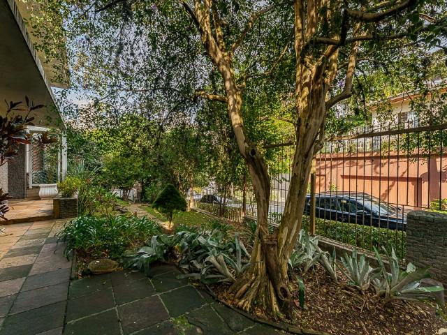 Casa / Sobrado para Venda em São Paulo/SP Pacaembu 3 Quartos