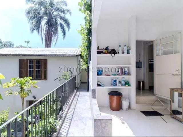 Casa / Sobrado para Venda em São Paulo/SP Pacaembu 3 Quartos