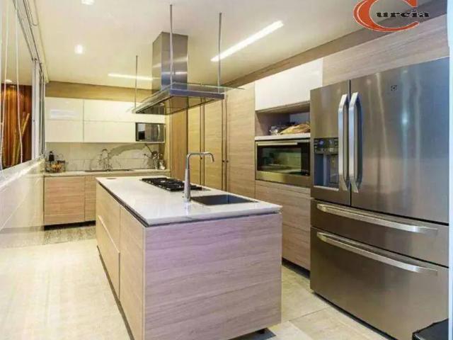 Casa / Sobrado para Venda em São Paulo/SP Pacaembu 3 Quartos