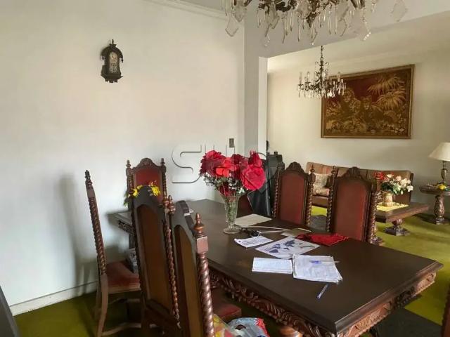Casa / Sobrado para Venda em São Paulo/SP Pacaembu 3 Quartos