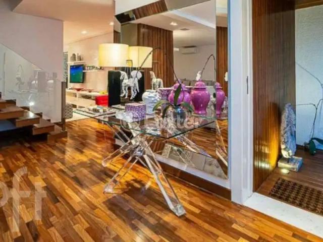Casa / Sobrado para Venda em São Paulo/SP Pacaembu 3 Quartos