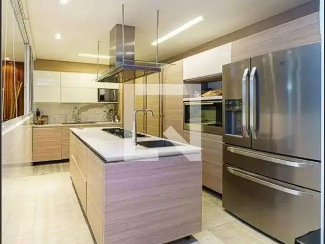 Casa / Sobrado para Venda em São Paulo/SP Pacaembu 3 Quartos