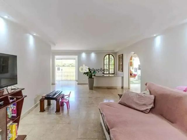 Casa / Sobrado para Venda em São Paulo/SP Pacaembu 3 Quartos