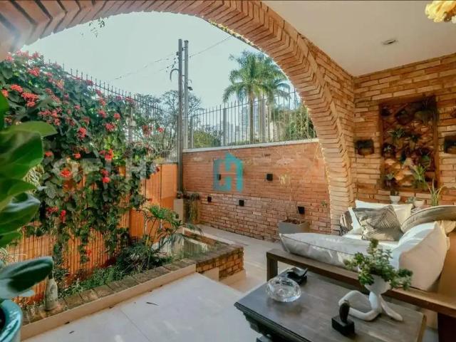 Casa / Sobrado para Venda em São Paulo/SP Paraíso 3 Quartos