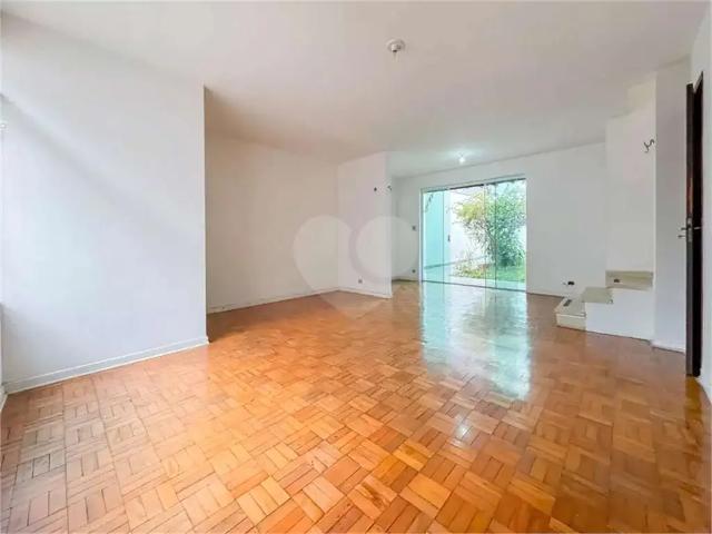 Casa / Sobrado para Venda em São Paulo/SP Paraíso 3 Quartos