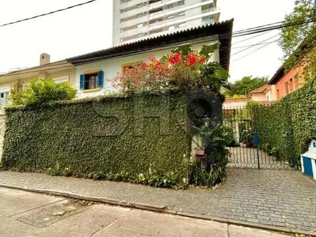 Casa / Sobrado para Venda em São Paulo/SP Paraíso 4 Quartos