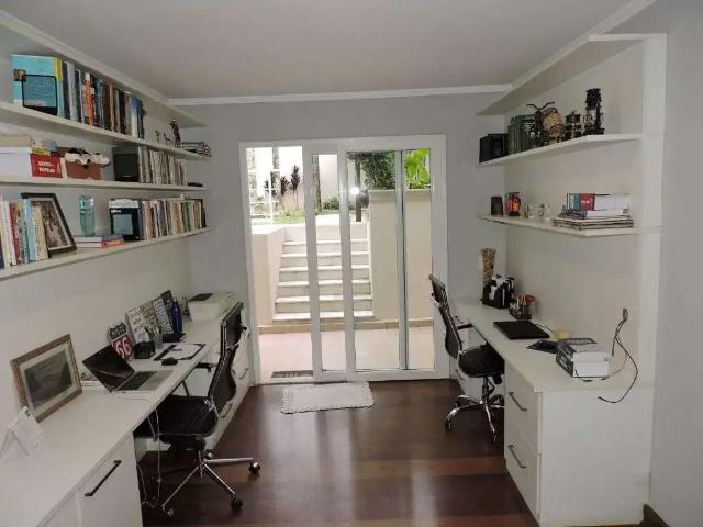 Casa / Sobrado para Venda em São Paulo/SP Paraisópolis 5 Quartos