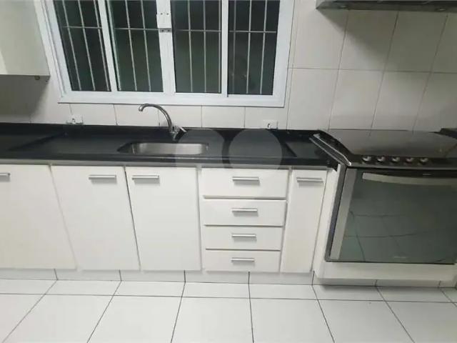 Casa / Sobrado para Venda em São Paulo/SP Parque Bristol 3 Quartos