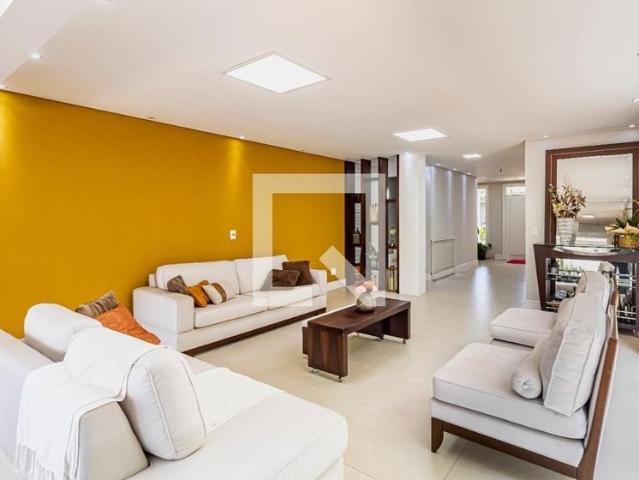 Casa / Sobrado para Venda em Osasco/SP Adalgisa 5 Quartos