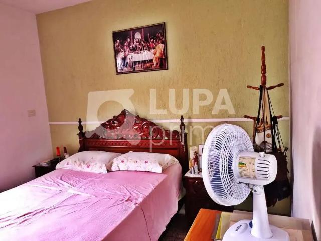 Casa / Sobrado para Venda em São Paulo/SP Parque Edu Chaves 4 Quartos