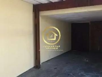 Casa à venda em Praça Monsenhor Francisco Bastos - Garagem