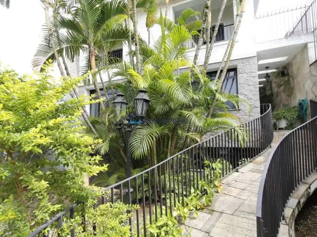 Casa / Sobrado para Venda em São Paulo/SP Parque Jabaquara 4 Quartos