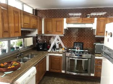 Casa / Sobrado para Venda em São Paulo/SP Parque Maria Domitila 5 Quartos