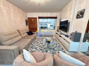 Casa à venda em Rua Professora altina Maynard Araujo - Ar Condicionado