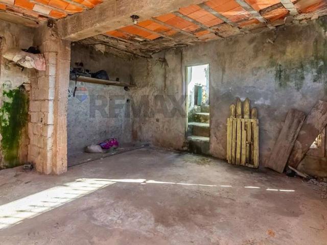 Casa / Sobrado para Venda em São Paulo/SP Perus 4 Quartos
