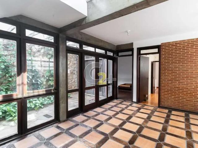 Casa / Sobrado para Venda em São Paulo/SP Perdizes 4 Quartos