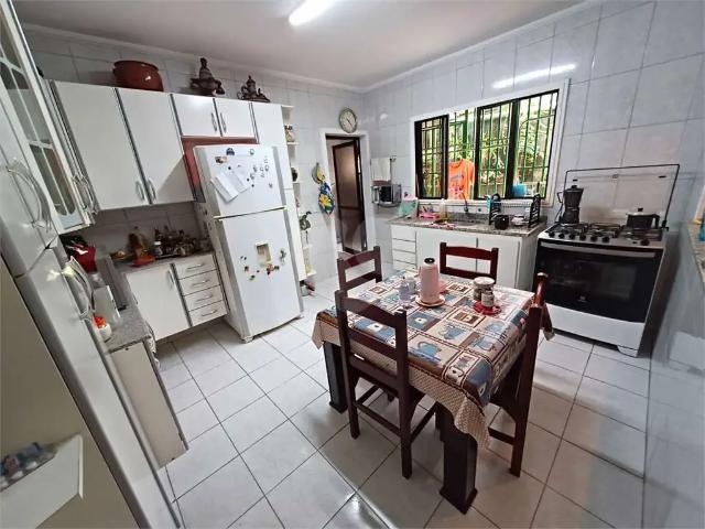 Casa / Sobrado para Venda em São Paulo/SP Perdizes 4 Quartos