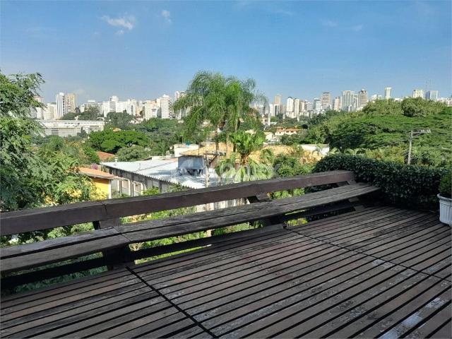 Casa / Sobrado para Venda em São Paulo/SP Perdizes 3 Quartos