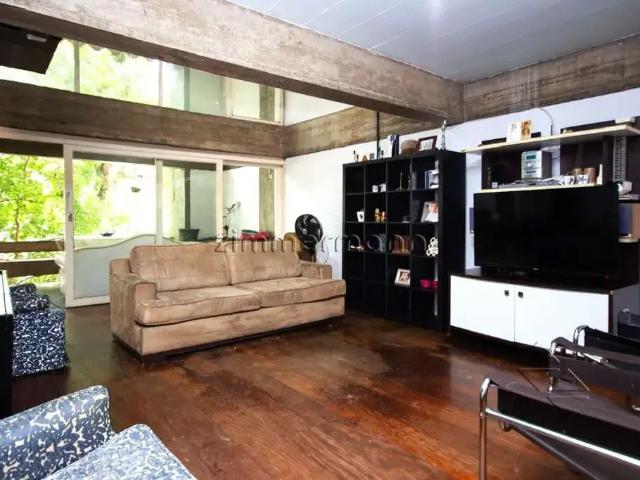 Casa / Sobrado para Venda em São Paulo/SP Perdizes 3 Quartos