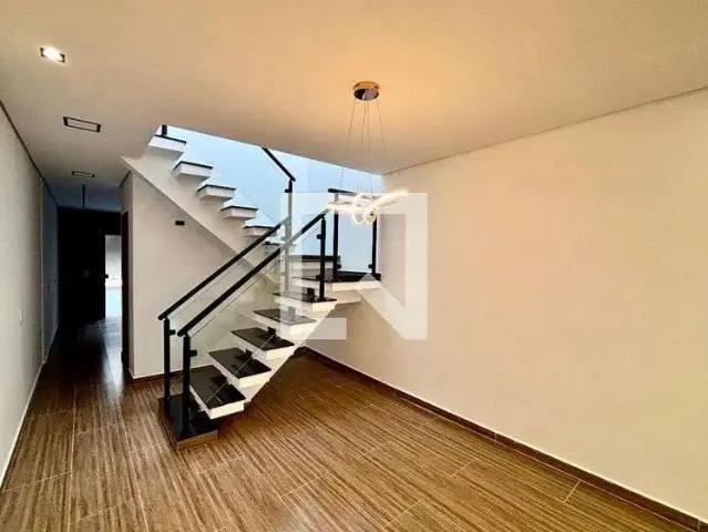 Casa / Sobrado para Venda em São Paulo/SP Ponte Rasa 3 Quartos