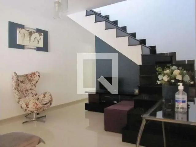 Casa / Sobrado para Venda em São Paulo/SP Ponte Rasa 3 Quartos