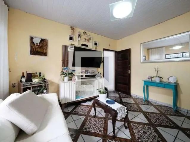 Casa / Sobrado para Venda em São Paulo/SP Ponte Rasa 4 Quartos