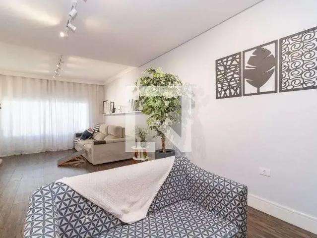 Casa / Sobrado para Venda em São Paulo/SP Ponte Rasa 4 Quartos