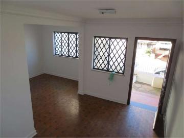 Casa à venda em Praça Monsenhor Francisco Bastos - Garagem