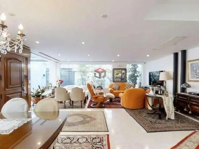 Casa / Sobrado para Venda em São Paulo/SP Planalto Paulista 5 Quartos
