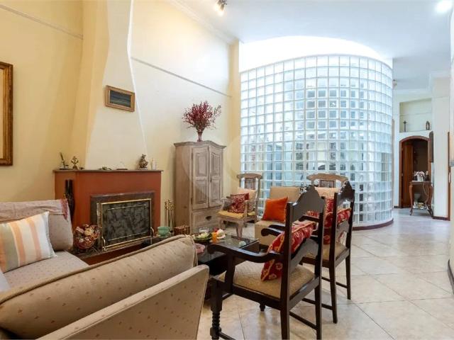 Casa / Sobrado para Venda em São Paulo/SP Planalto Paulista 2 Quartos