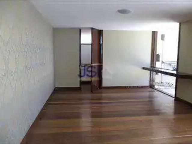 Casa / Sobrado para Venda em São Paulo/SP Real Parque 4 Quartos
