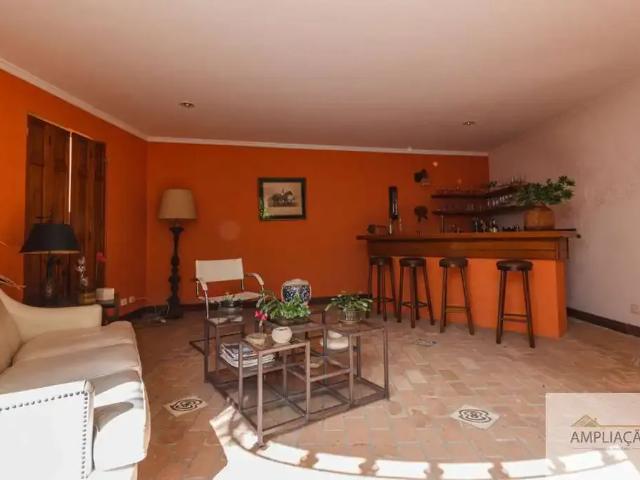 Casa / Sobrado para Venda em São Paulo/SP Real Parque 5 Quartos
