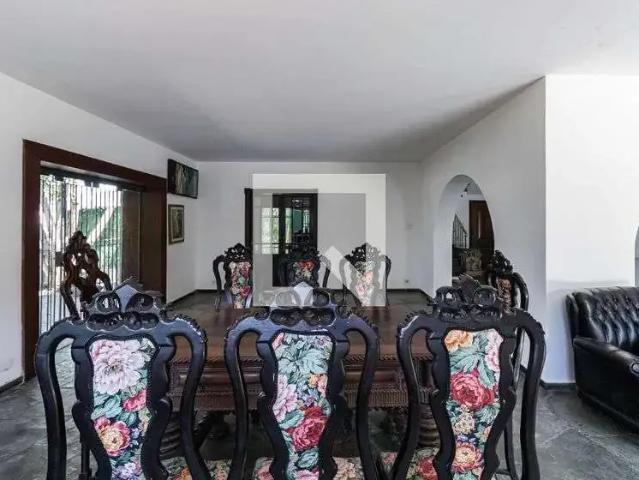 Casa / Sobrado para Venda em São Paulo/SP Real Parque 5 Quartos