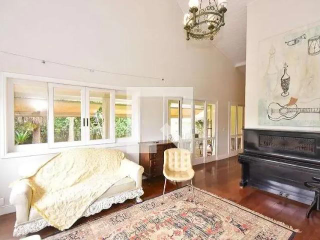 Casa / Sobrado para Venda em São Paulo/SP Real Parque 3 Quartos