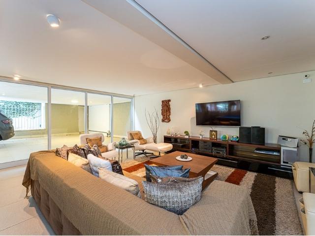 Casa / Sobrado para Venda em São Paulo/SP Retiro Morumbi 4 Quartos