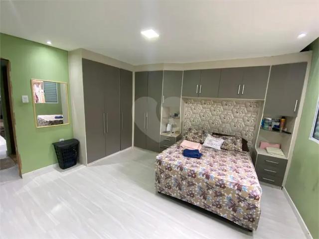 Casa / Sobrado para Venda em São Paulo/SP São Mateus 3 Quartos