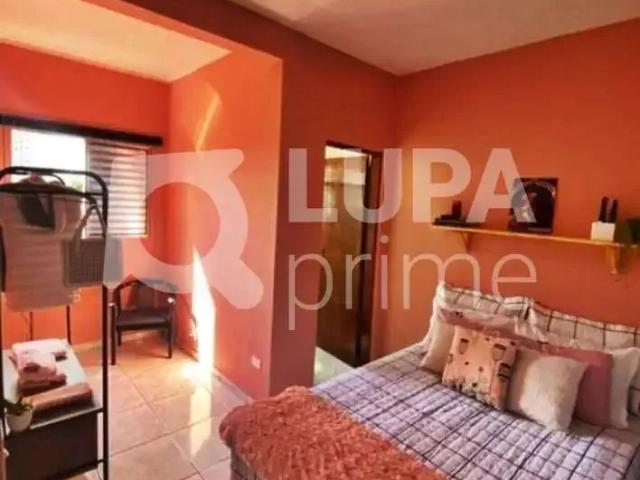 Casa / Sobrado para Venda em São Paulo/SP Santa Teresinha 3 Quartos