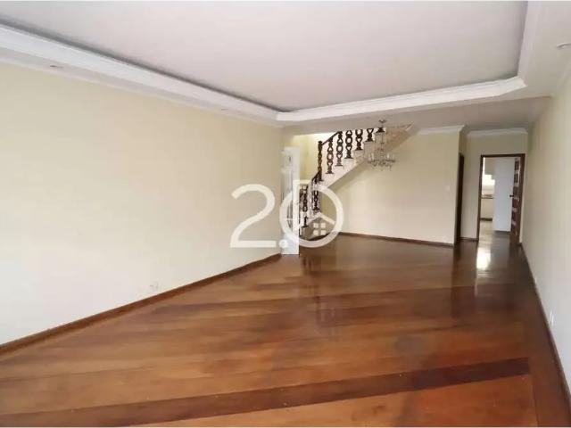 Casa / Sobrado para Venda em São Paulo/SP Santa Teresinha 4 Quartos