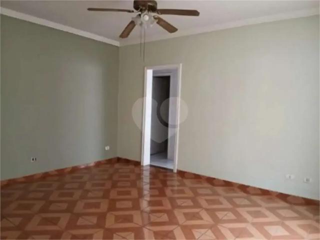 Casa / Sobrado para Venda em São Paulo/SP Santana 2 Quartos