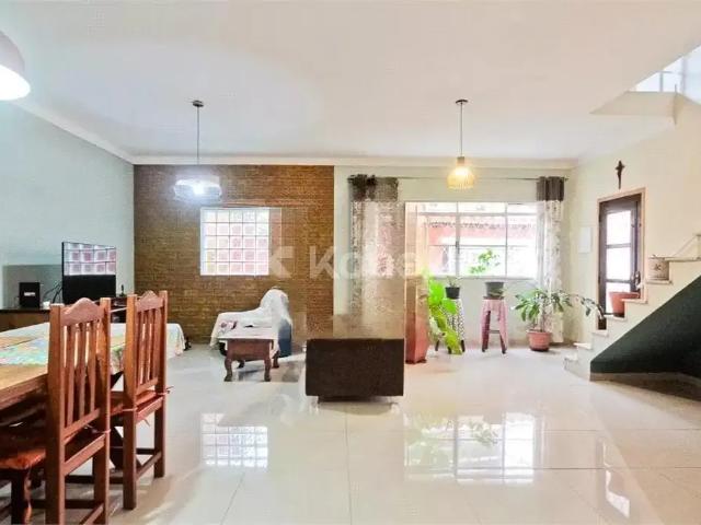 Casa / Sobrado para Venda em São Paulo/SP Santana 2 Quartos
